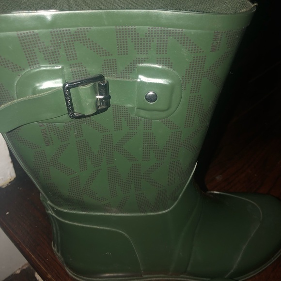 Michael Kors short rain boots - Picture 3 of 4